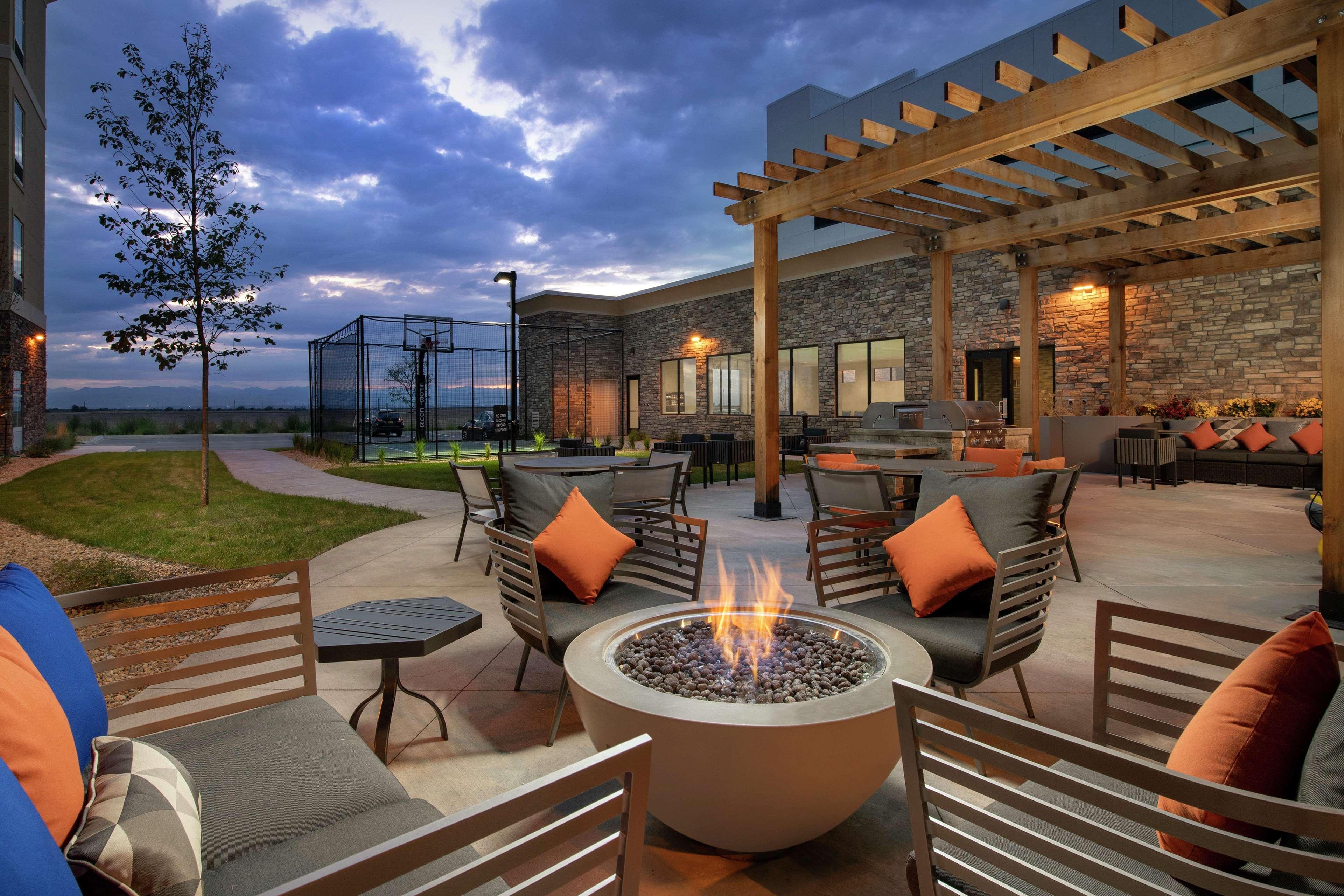 Hotel Homewood By Hilton Airport Tower Road
